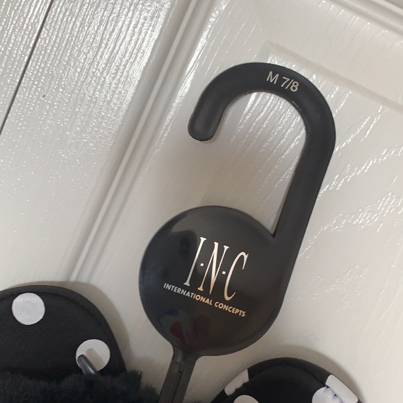 INC Slippers - Picture 4 of 8